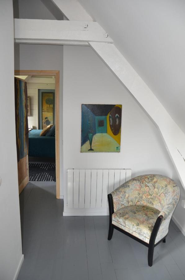 Appartement Ô Grenier de l'artiste à Bazenville Extérieur photo