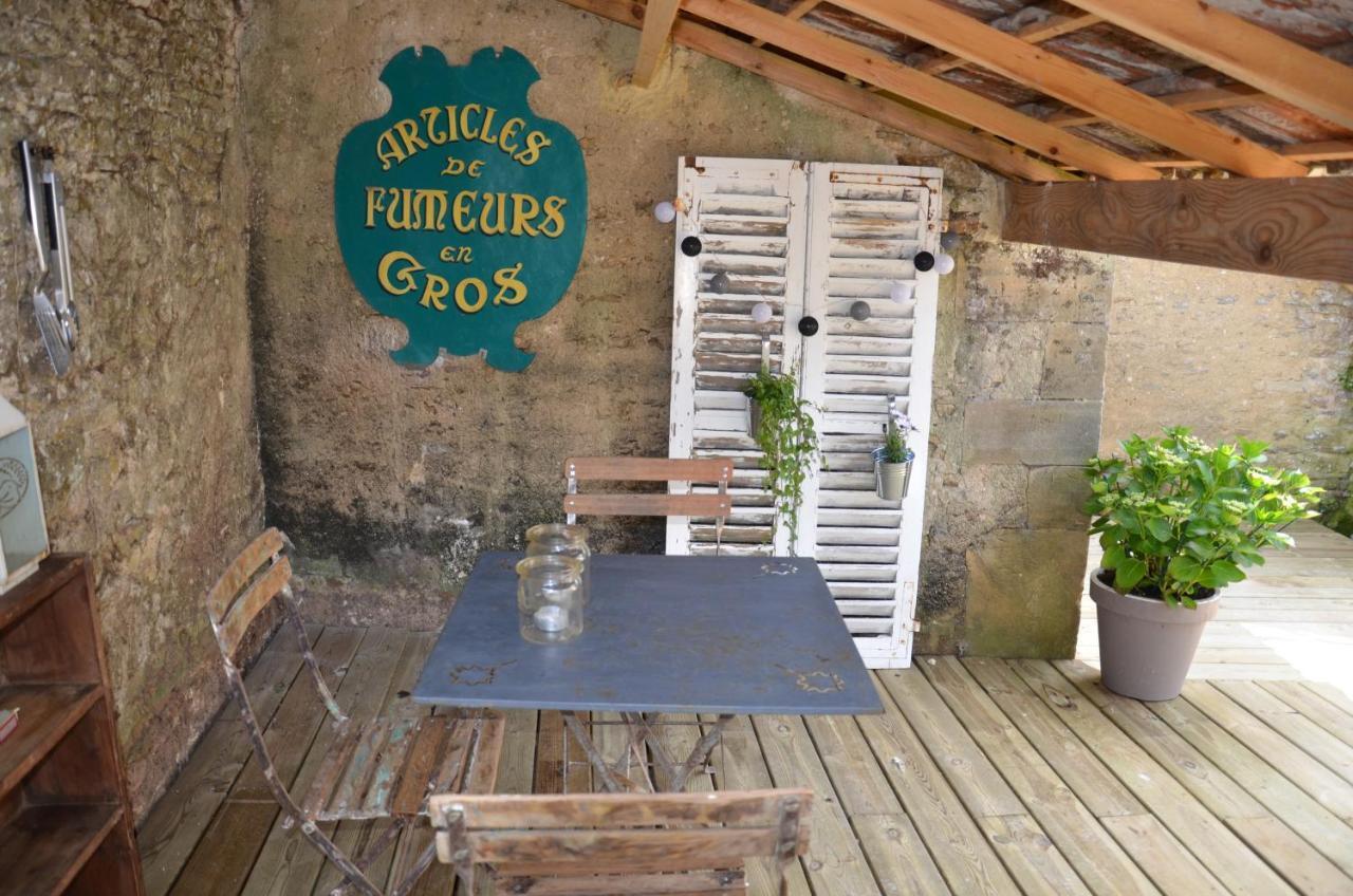 Appartement Ô Grenier de l'artiste à Bazenville Extérieur photo