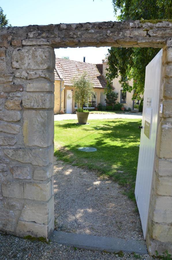 Appartement Ô Grenier de l'artiste à Bazenville Extérieur photo
